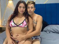 Webcam Nude with AngelaAndMike