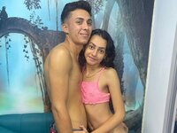 Webcam Nude with PamelaAndThomas