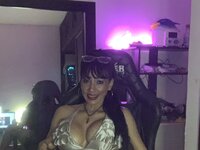 Webcam Nude with RamyGold