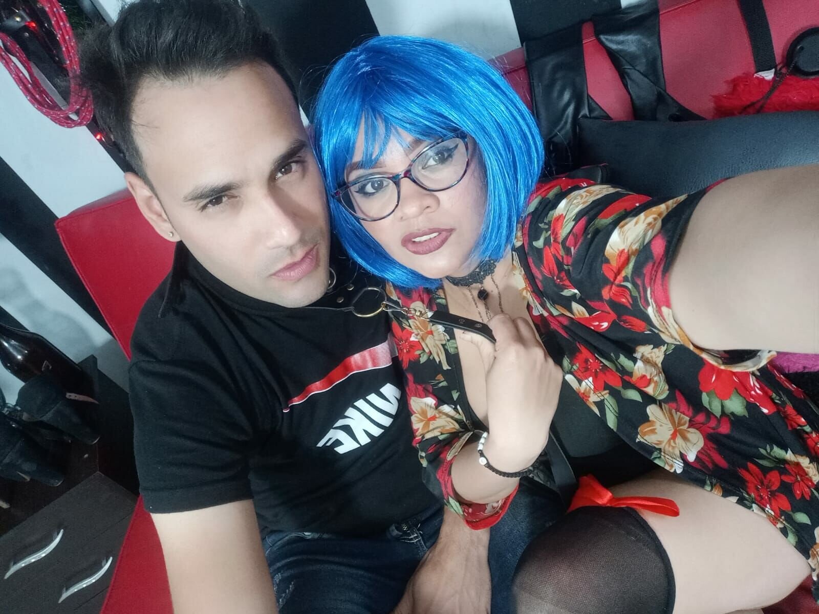 Webcam Nude with SaratandAlfonso